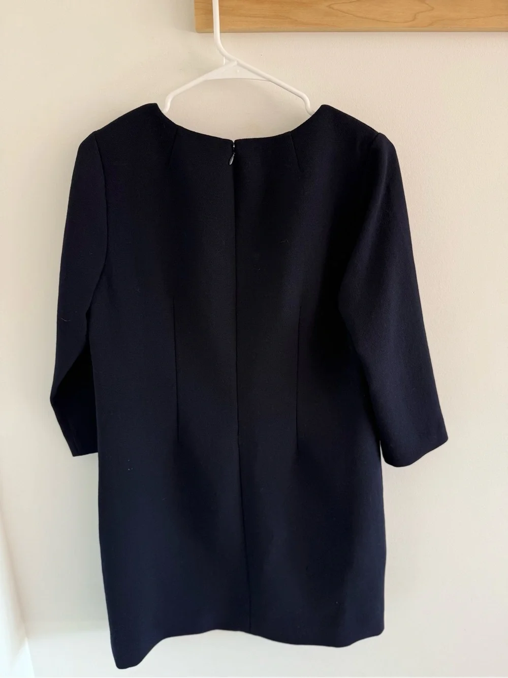 J. Crew Wool Crepe V-Neck Shift Dress - 6 NWT - Picture 7 of 8